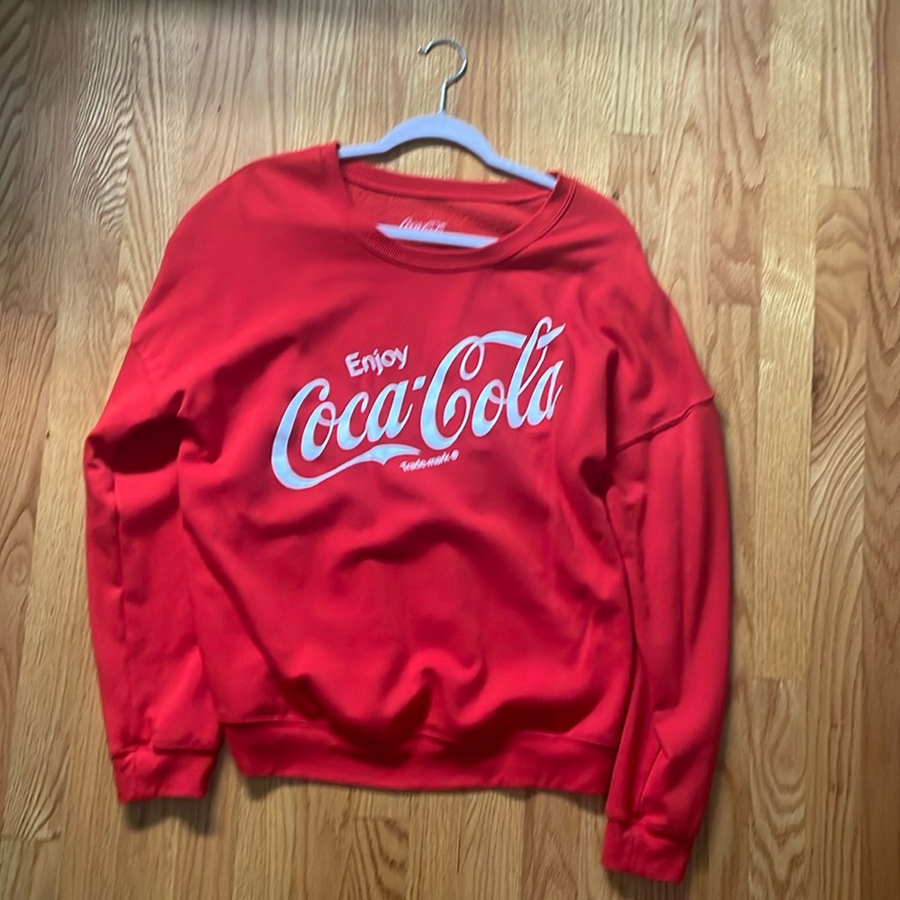 Coca Cola Women’s S Red Crew Neck
